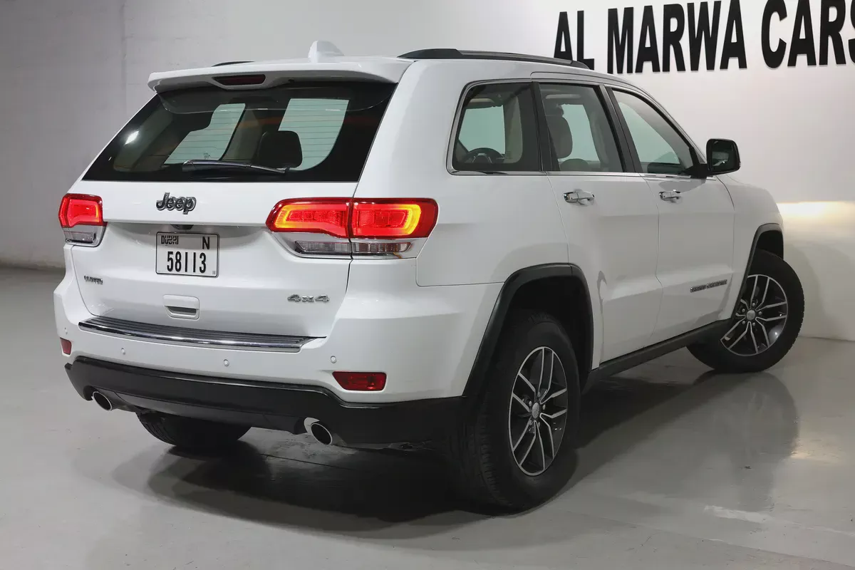 Jeep Grand Cherokee Limited 2018 | GCC Specs | PERFECT CONDATION-2-2