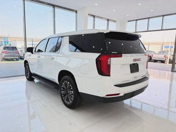 جي ام سي يوكن اليفيشن اكس ال ابيض / بيج خليجي بن حموده 2025 GMC Yukon Elevation XL - GCC Specs