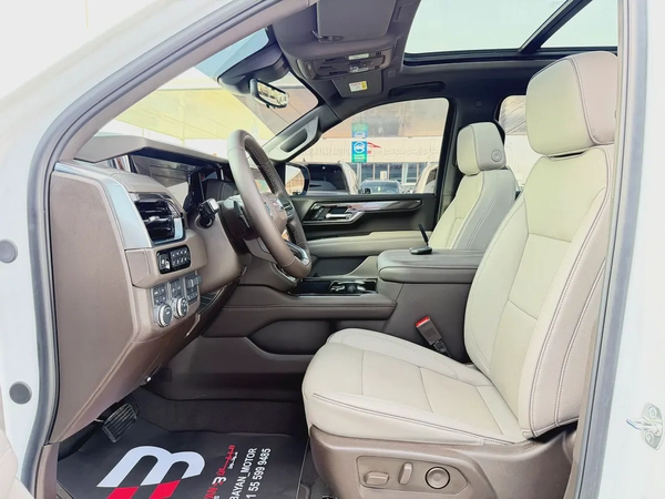جي ام سي يوكن اليفيشن اكس ال ابيض / بيج خليجي بن حموده 2025 GMC Yukon Elevation XL - GCC Specs