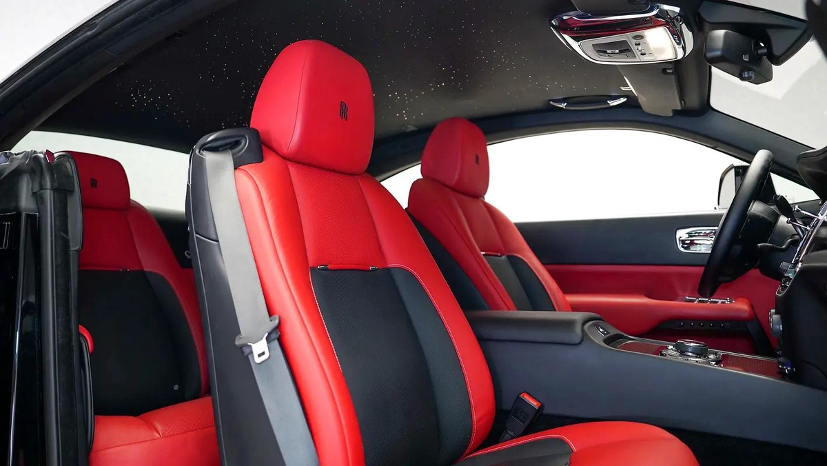 Rolls-Royce Wraith Black Badge-8-8
