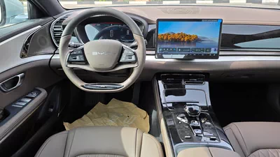 BYD HAN Premium (White)-9