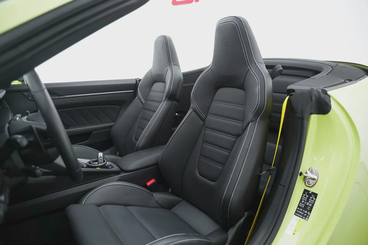 2025 PORSCHE 911 CARRERA GTS  WITH WARRANTY-5-5