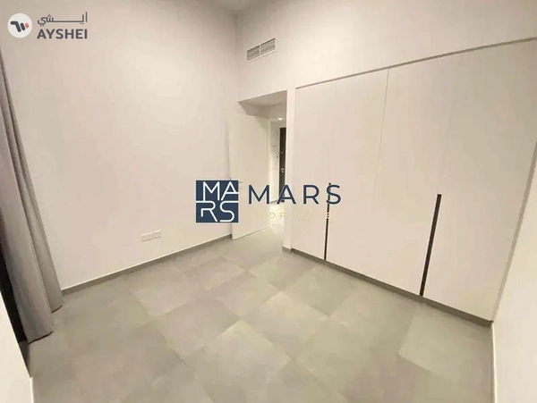 Luxurious Apartment // With Terrace // Ready to move