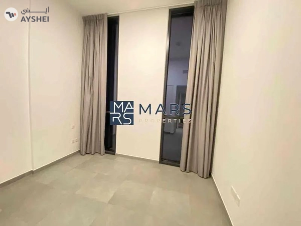 Luxurious Apartment // With Terrace // Ready to move