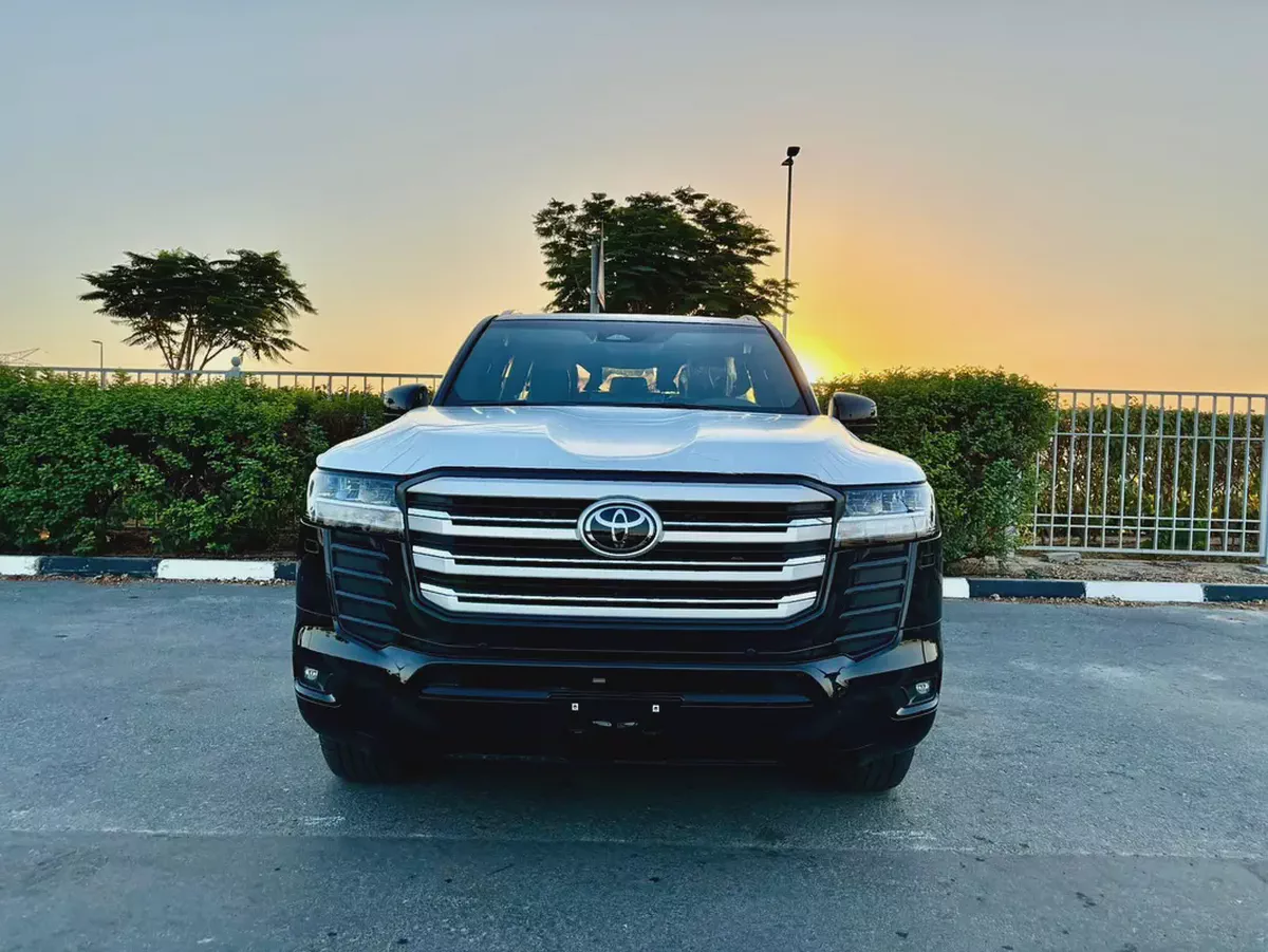 Toyota Land Cruiser GXR4.0 MODEL  2026 GCC Specs