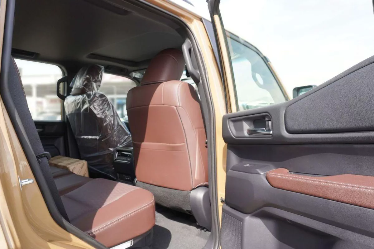 Toyota Prado VXR PRADO FULL OPTION PETROL VXR 2.4T-17-0