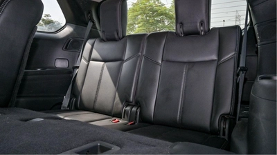 Nissan Pathfinder 4WD-6