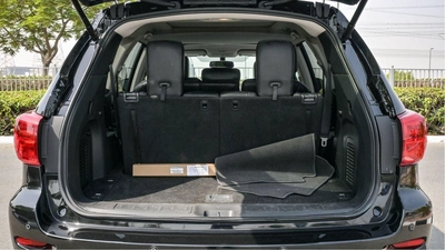 Nissan Pathfinder 4WD-11