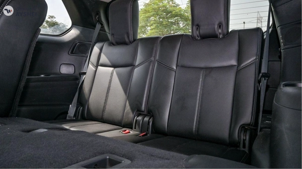 Nissan Pathfinder 4WD