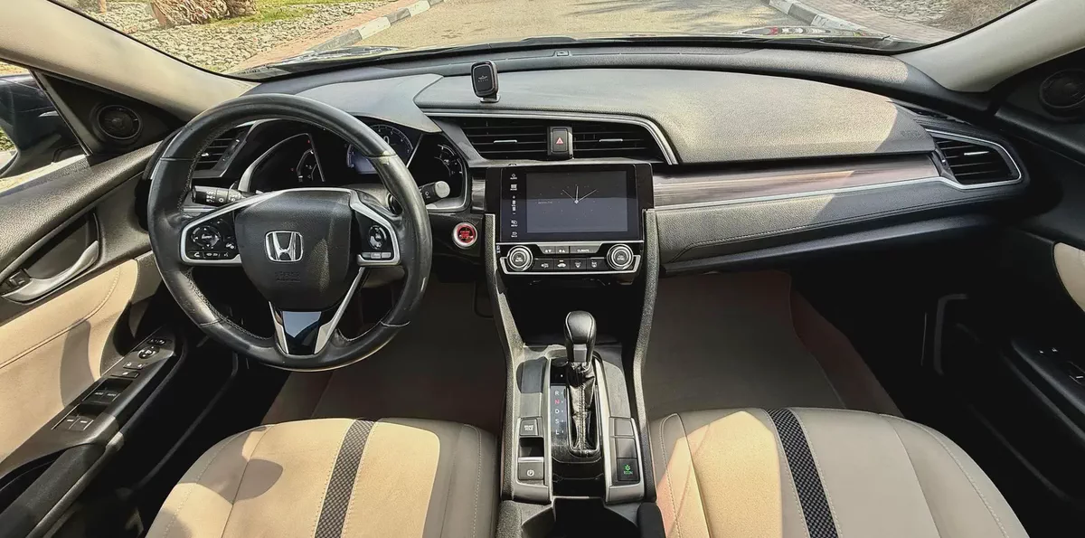 2019 Honda Civic | G.C.C Spec | Full options-14-14