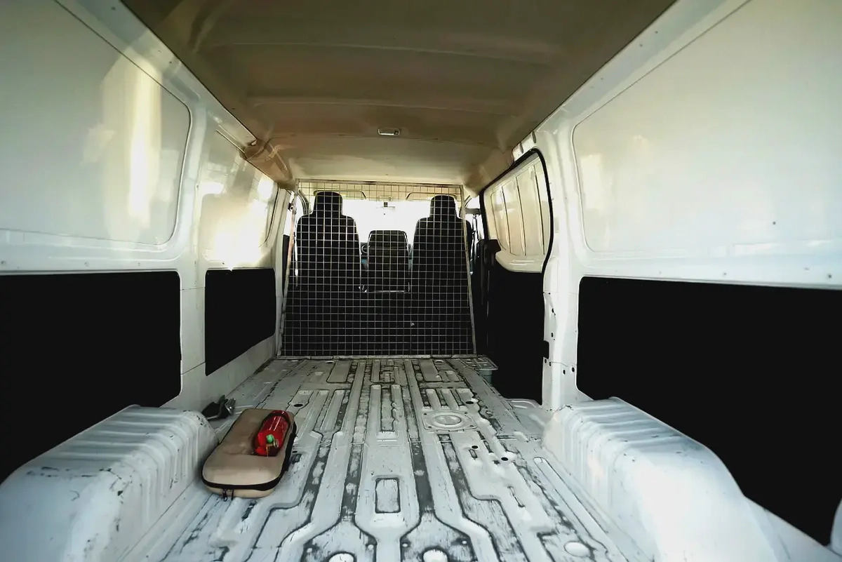 Urvan | Manual | Standard Roof Delivery Van | GCC Specs | Ref#N34511-6-6