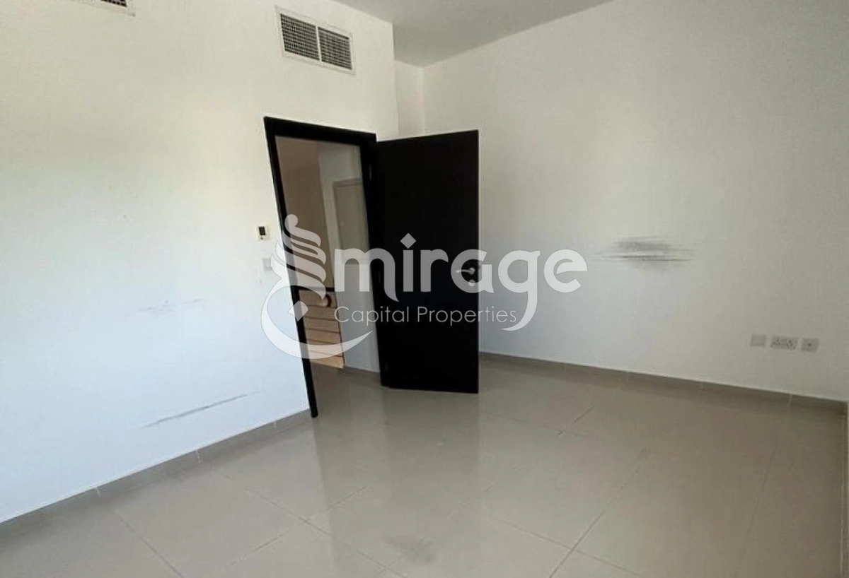 Al Reef 2 | Mediterranean 2BR TH | Double Row