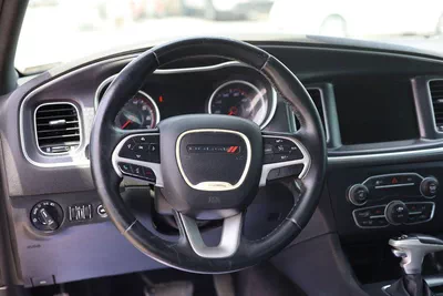 Used Dodge Charger 3.6L SXT Mid Option 2015-6