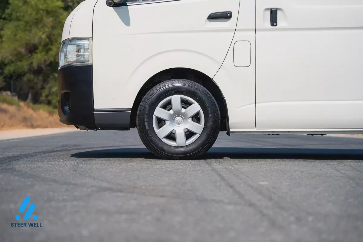 2023 Toyota HiAce SR Dry Van GL-9-9