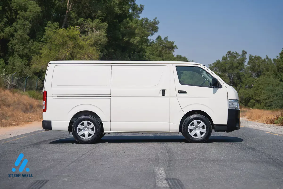 2023 Toyota HiAce SR Dry Van GL-4-4