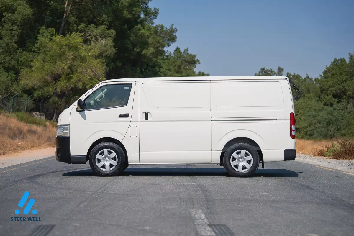 2023 Toyota HiAce SR Dry Van GL-5-5
