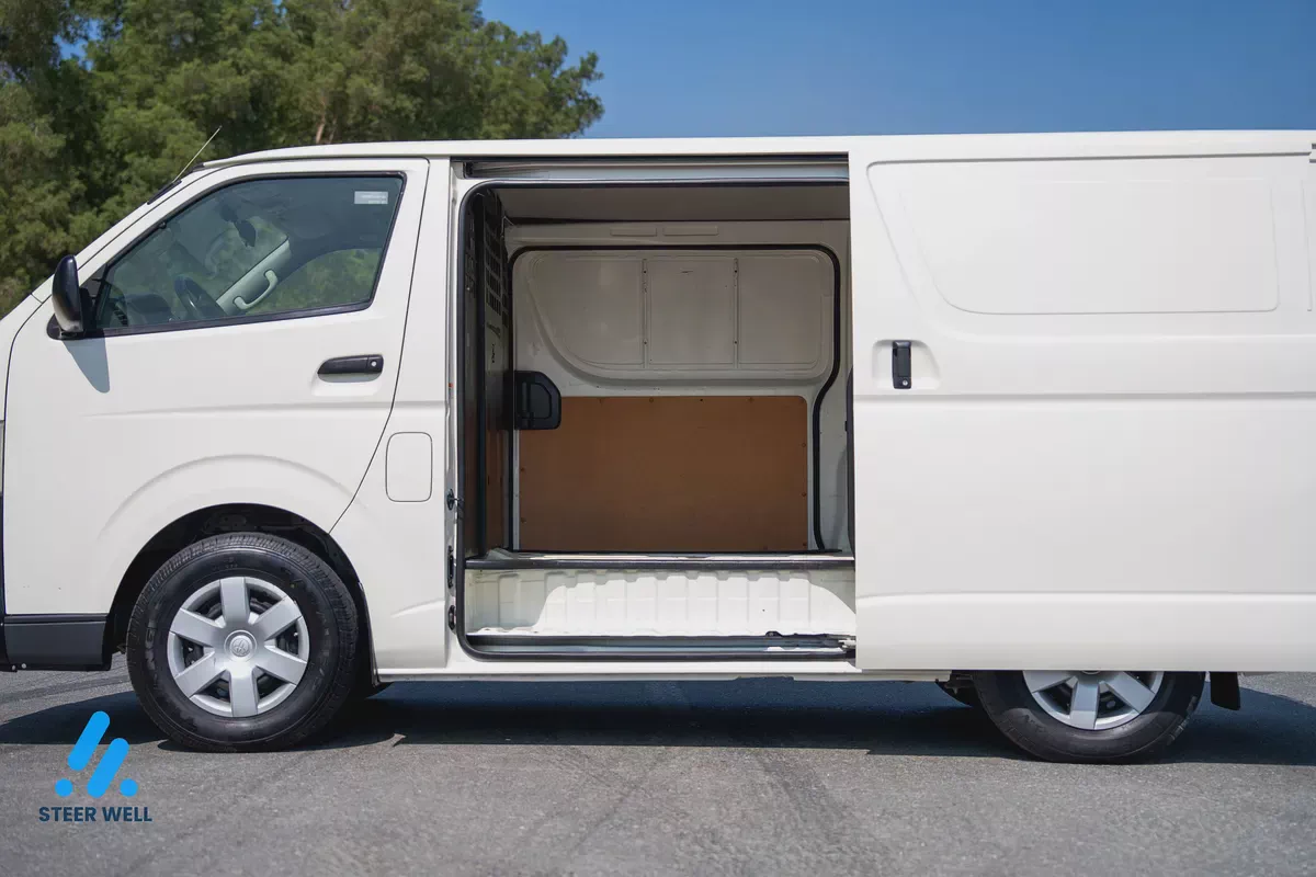 2023 Toyota HiAce SR Dry Van GL-6-6