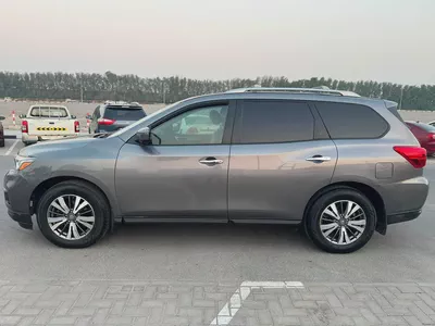 Nissan Pathfinder SL 4WD | American Spec | Model 2017 | 153,130 KM Looking for a spacious, comfortab-3