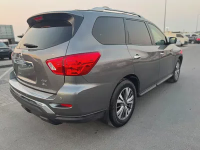 Nissan Pathfinder SL 4WD | American Spec | Model 2017 | 153,130 KM Looking for a spacious, comfortab-5