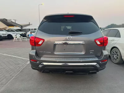 Nissan Pathfinder SL 4WD | American Spec | Model 2017 | 153,130 KM Looking for a spacious, comfortab-7