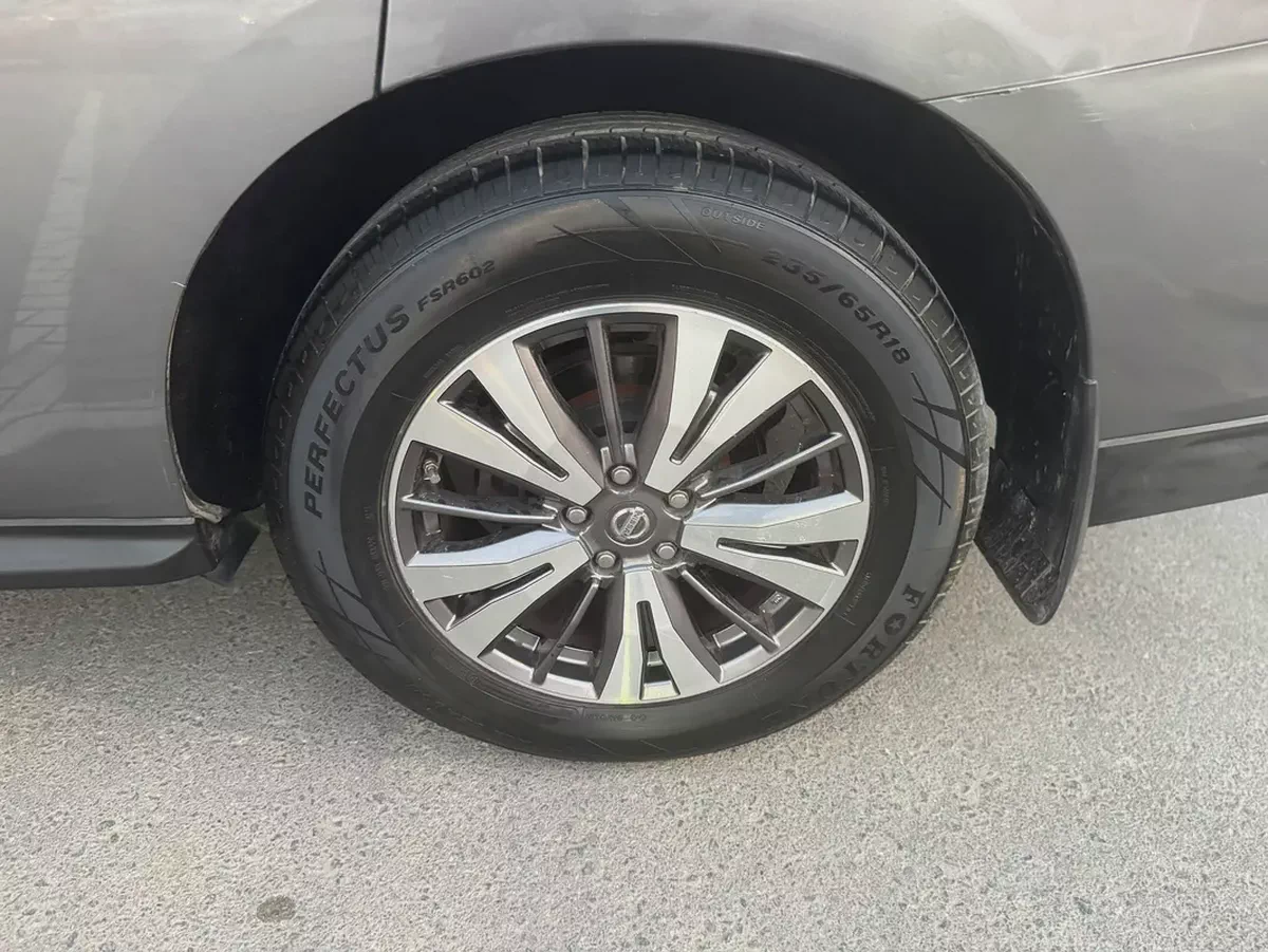 Nissan Pathfinder SL 4WD | American Spec | Model 2017 | 153,130 KM Looking for a spacious, comfortab-16-16