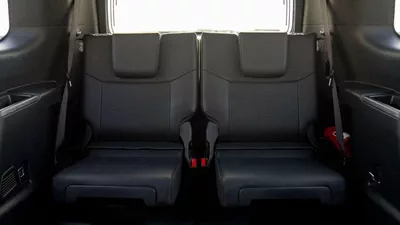 Toyota Prado ADVENTURE TOYOTA PRADO 250 2.4P AT FIRST EDITION MY2024 – WHITE-17