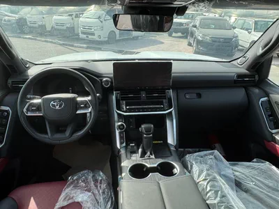 Toyota Land Cruiser VXR 3.5L HYBRID GCC-7