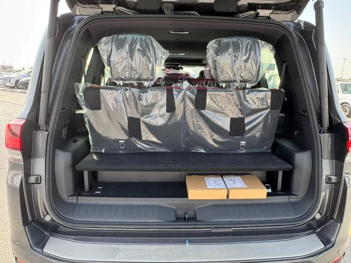 Toyota Land Cruiser VXR 3.5L HYBRID GCC-16-0