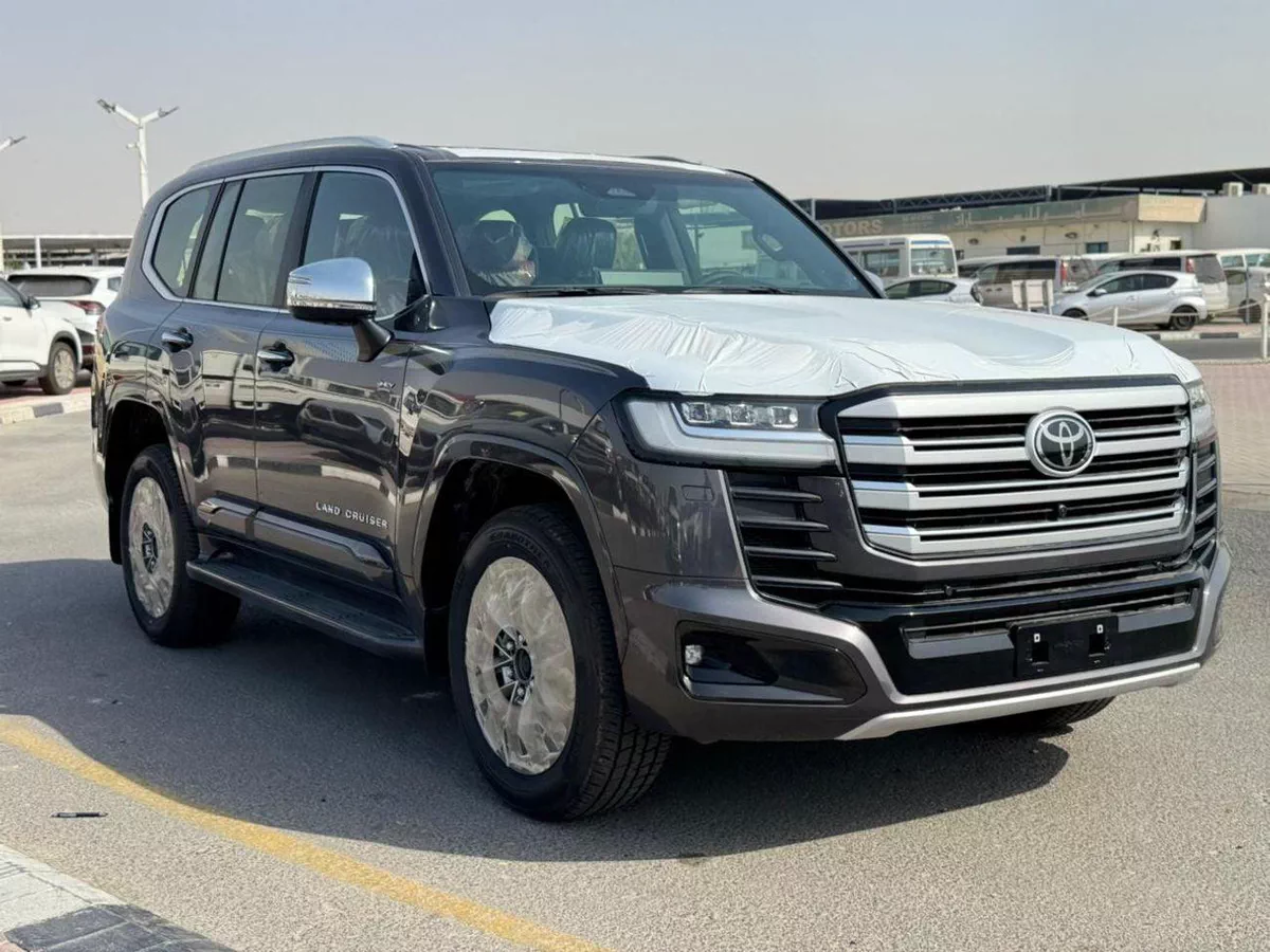 Toyota Land Cruiser VXR 3.5L HYBRID GCC-2-0