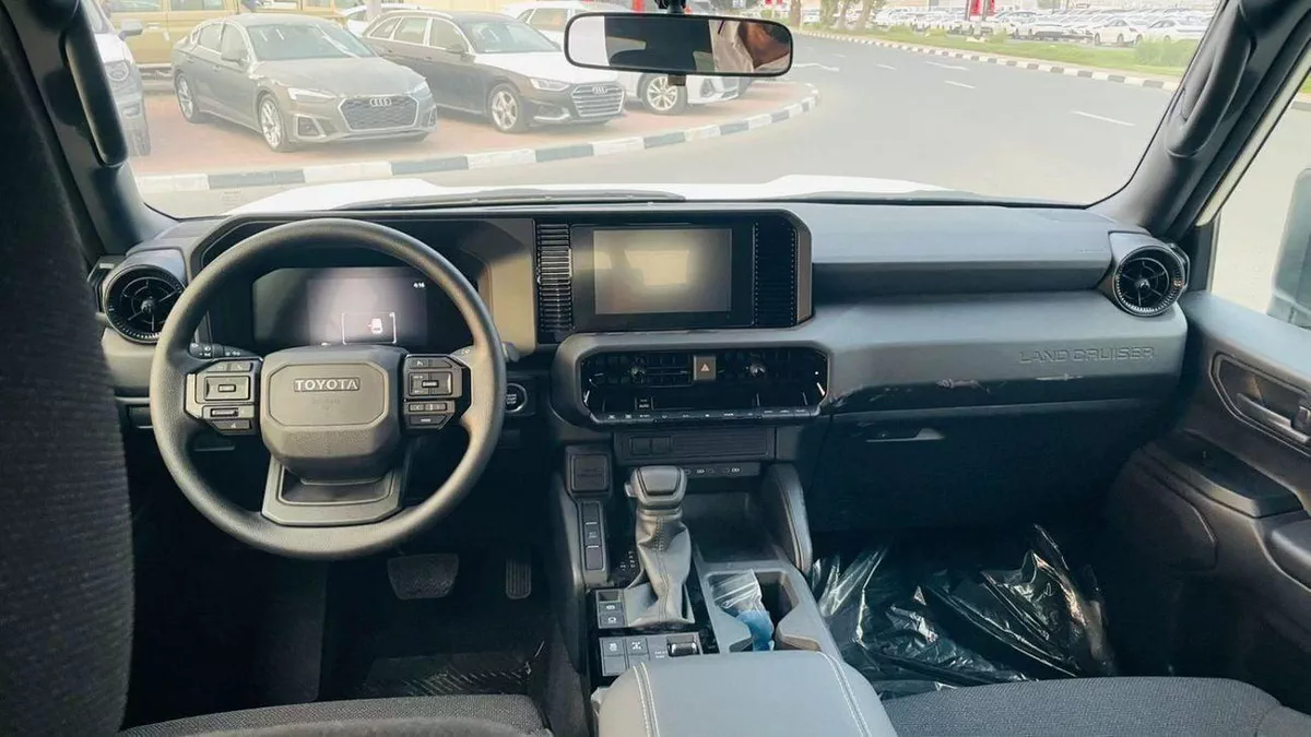 Toyota Prado TX1 TXR 2.4T TOYOTA PRADO URBAN 2.4 MODEL 2025 OMAN SPECS-4-0