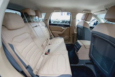 VOLKSWAGEN TOUAREG 2023 1 YEAR WARRANTY SERVICE PACKAGE TILL AUG 2026-8