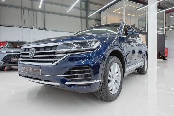 VOLKSWAGEN TOUAREG 2023 1 YEAR WARRANTY SERVICE PACKAGE TILL AUG 2026
