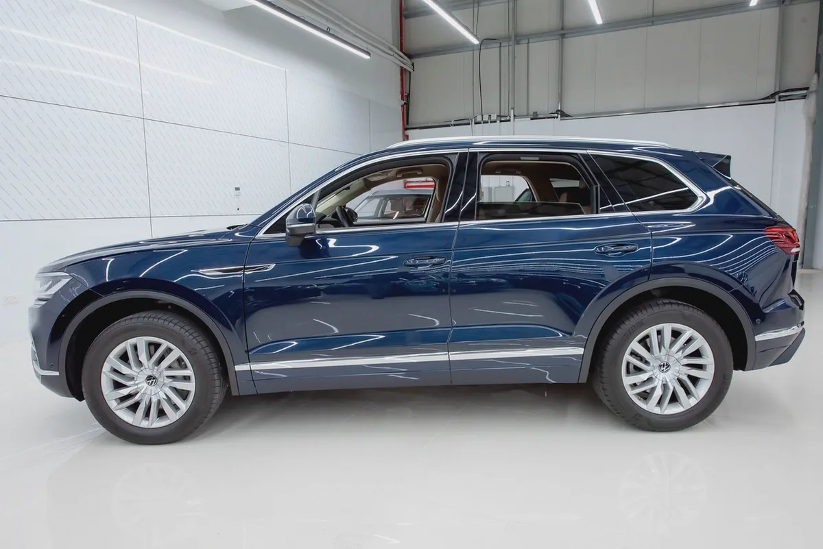 VOLKSWAGEN TOUAREG 2023 1 YEAR WARRANTY SERVICE PACKAGE TILL AUG 2026-2-2