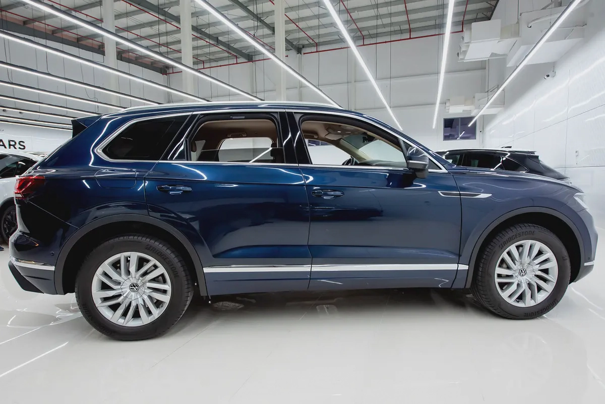 VOLKSWAGEN TOUAREG 2023 1 YEAR WARRANTY SERVICE PACKAGE TILL AUG 2026-3-3