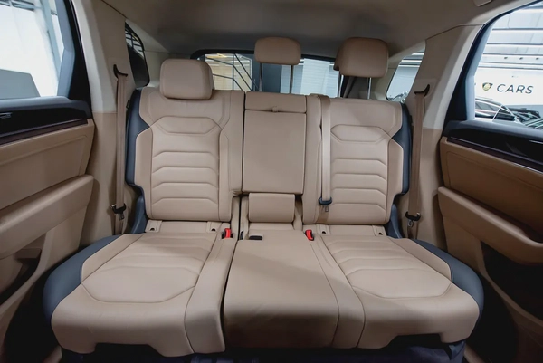 VOLKSWAGEN TOUAREG 2023 1 YEAR WARRANTY SERVICE PACKAGE TILL AUG 2026