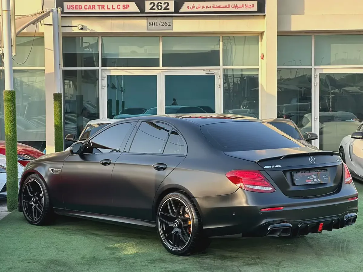 2018 Mercedes-Benz E-Class E 63 AMG - Korean Specs - Pristine Condition-4-4