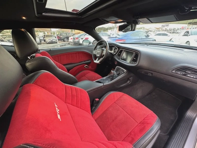 2016 Dodge Challenger SRT - GCC Specs-10