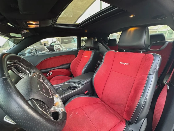 2016 Dodge Challenger SRT - GCC Specs