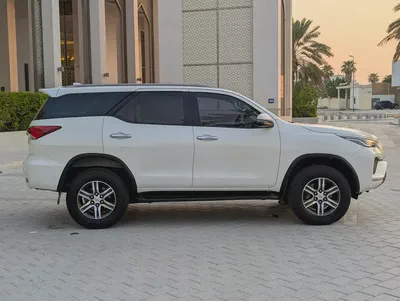 Toyota Fortuner 2022 Diesel V4 2.8L GCC Specs Excellent Condition-5