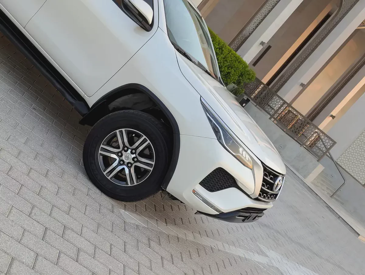 Toyota Fortuner 2022 Diesel V4 2.8L GCC Specs Excellent Condition-16-16