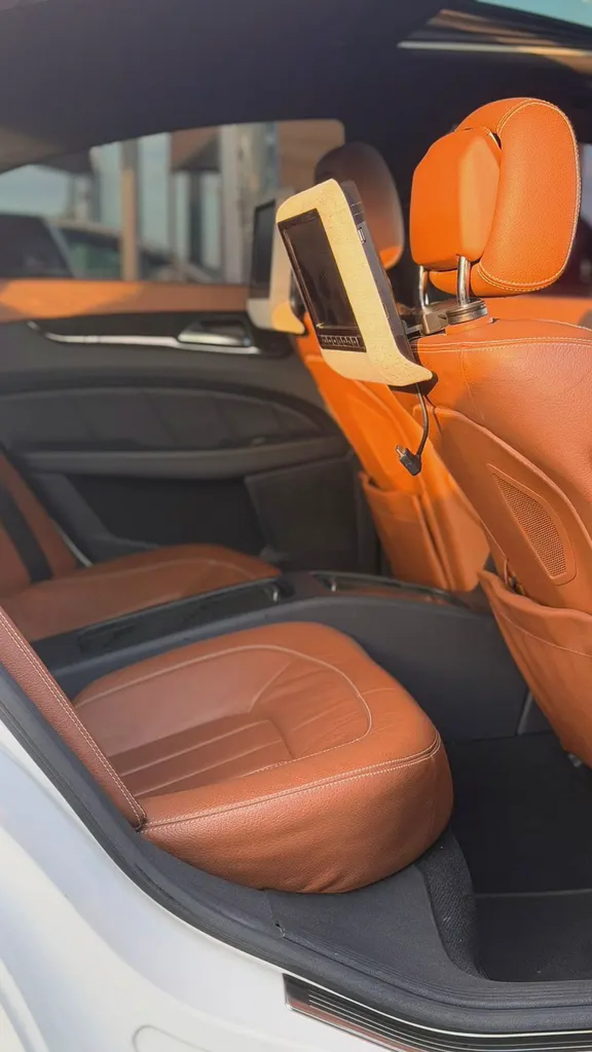 Mercedes-Benz CLS 400 2015 | GCC Specs | Pristine Condition-12-12