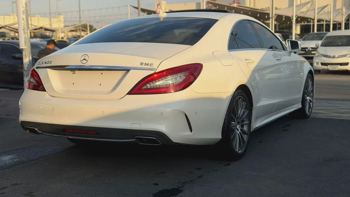 Mercedes-Benz CLS 400 2015 | GCC Specs | Pristine Condition-2-2