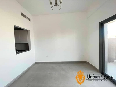 Yasmeen Building, Al Jaddaf, Dubai-9