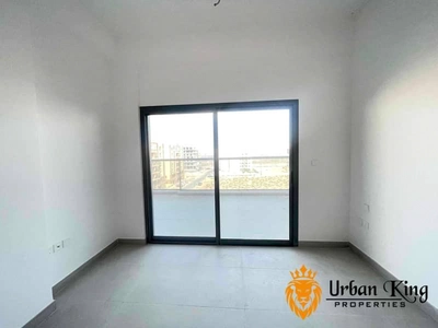 Yasmeen Building, Al Jaddaf, Dubai-5
