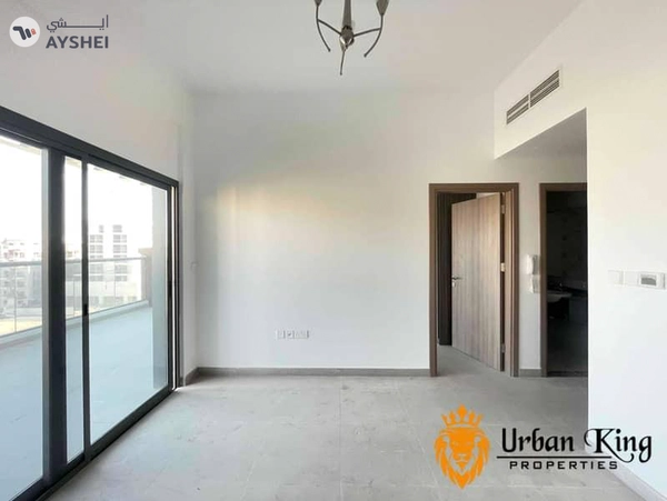 Yasmeen Building, Al Jaddaf, Dubai