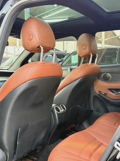(2016) MERCEDES// GLC250// FULL OPTION//GCC//EXCELLENT CONDITION//-17