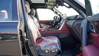 Lexus LX600 SIGNATURE-12