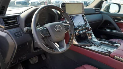 Lexus LX600 SIGNATURE-3
