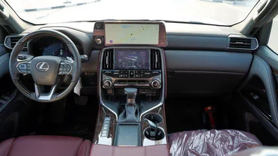 Lexus LX600 SIGNATURE-7