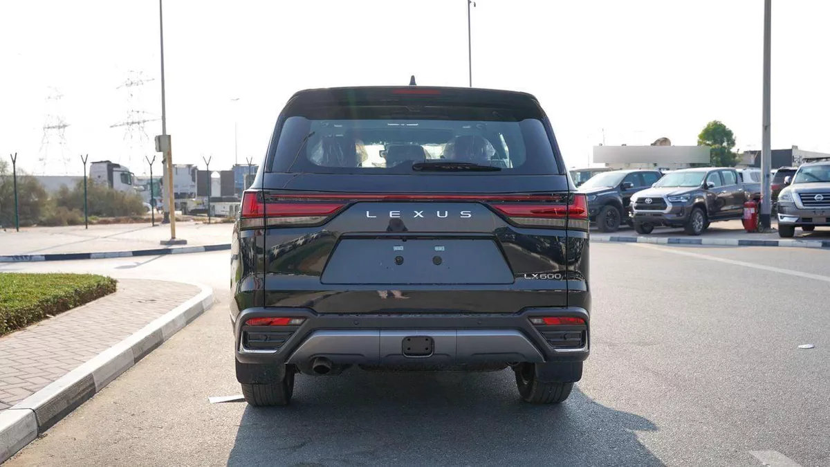 Lexus LX600 SIGNATURE-16-0